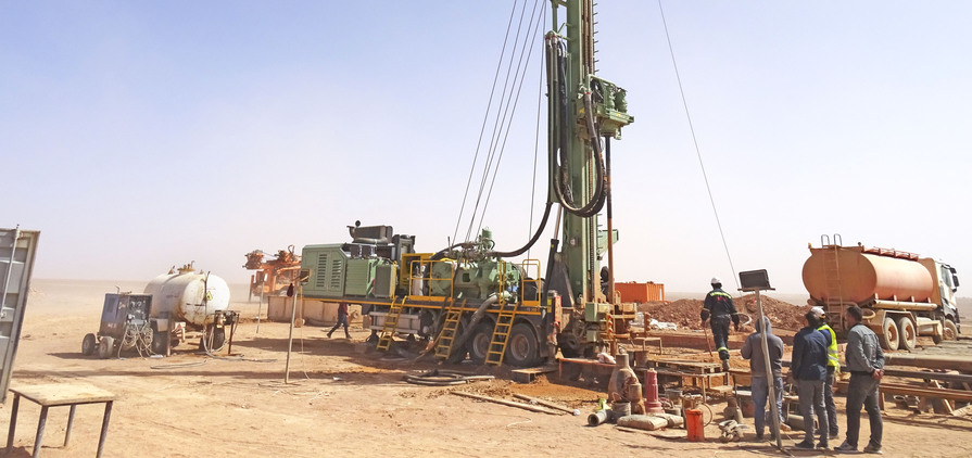 One of two Fraste FS 500 drill rigs working on an infrastructure project in the Sahara Desert region