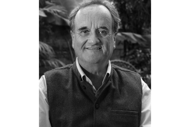 "Saddened by passing of Sir Mark Tully, a towering voice of journalism": PM Modi