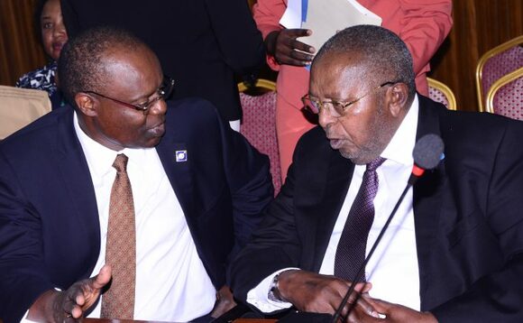 Gavana wa bbanka Enkulu, Emmauel Mutebile n'omumyuka we, Louis Kasekende Gavana wa bbanka Enkulu, Emmauel Mutebile n'omumyuka we, Louis Kasekende
