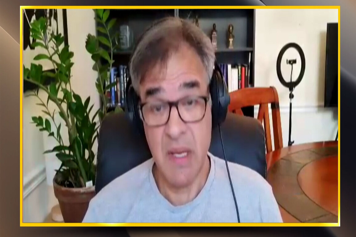 "Osama bin Laden escaped disguised as a woman, US translator was an Al-Qaeda operative": Former CIA officer John Kiriakou
