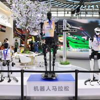 Technology&Life | Cutting-edge technologies draw visitors at 2025 CIFTIS