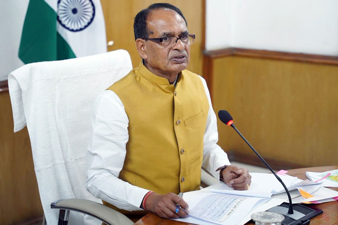 Union Minister Shivraj Singh Chouhan pays tribute to Babu Jagjivan Ram on his birth anniversary