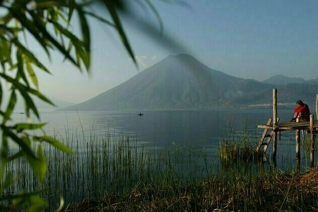 A lost woman looks for purpose in a Guatemalan lakeside town, in Rachel Morton's gripping novel