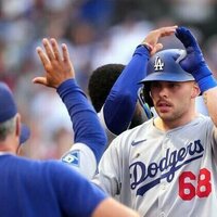 Angels walk-off Dodgers in 10th for 6th straight win in series