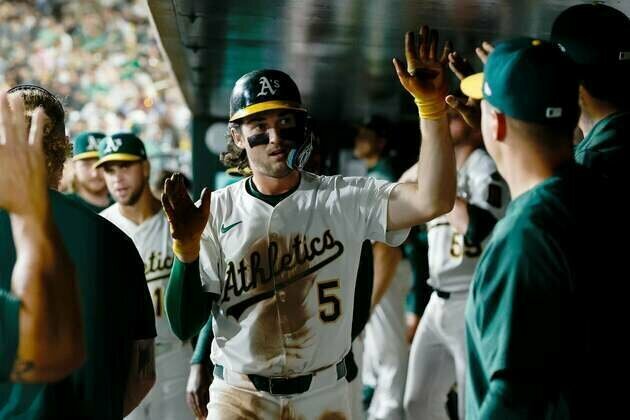 Astros, scrambling for playoff spot, must reverse trend against A's