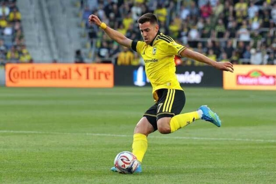 Max Arfsten nets early goal as Crew proceeds to blank Union
