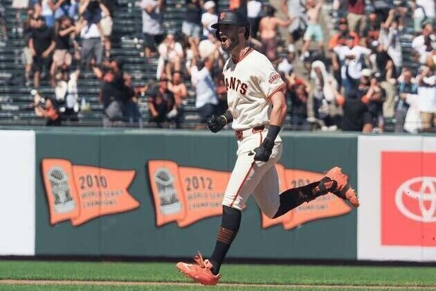 MLB roundup: Giants cap rally from 8-run deficit with walk-off slam