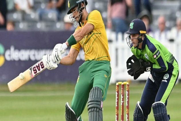 Clinical South Africa put down fighting Ireland unit by 21 runs in first T20I