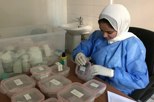 UNHCR helps re-open health centre during lockdown in Libya