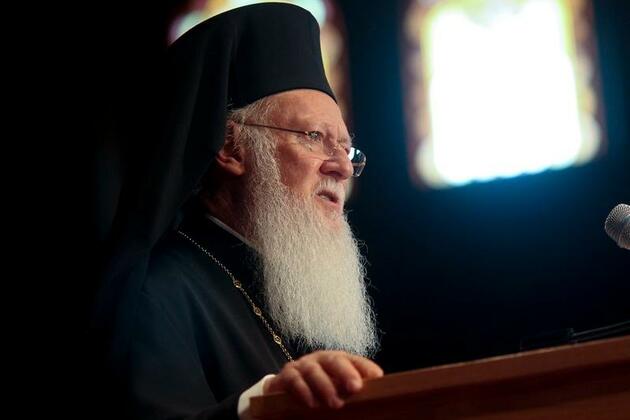 Patriarch Bartholomew Leading Orthodox Church to Future - Russian Orthodox Church Choosing to Stay in Past