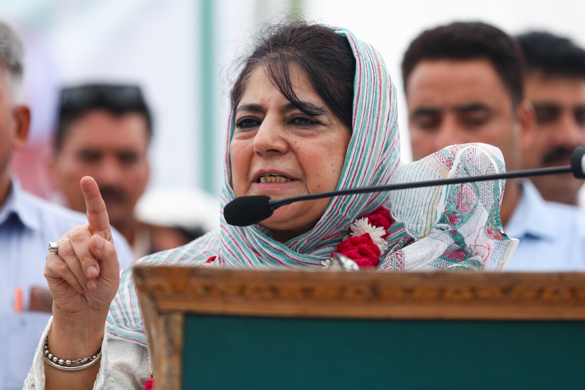 J-K: PDP Chief Mehbooba Mufti urges MEA to ensure safe return of Indian students stranded in Iran