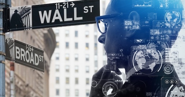 U.S. stocks finish higher at week's end with AI shares surging