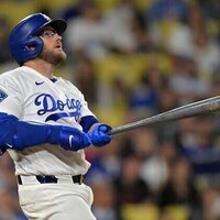 MLB roundup: Dodgers walk off Rangers on Max Muncy's 3rd HR of night