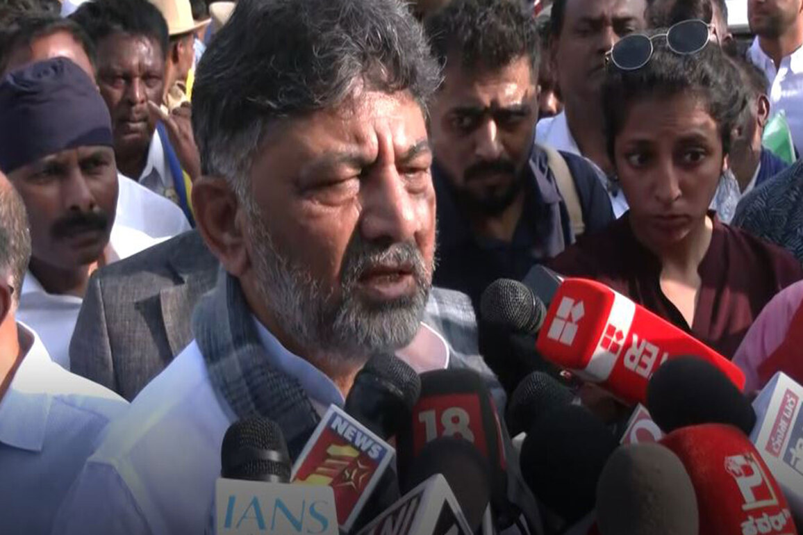 Karnataka Dy CM DK Shivakumar visits illegal house demolition site, backs anti-encroachment drive