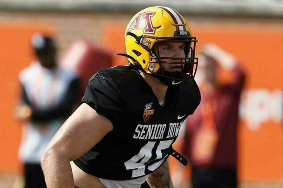 Player Profile: Get to know linebacker Cody Lindenberg