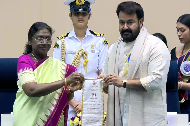 71st National Awards: Mohanlal gets standing ovation as he receives Dadasaheb Phalke Award from President Droupadi Murmu