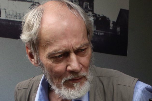 Prominent Russian Rights Defender Sergei Sharov-Delone Dies At 63