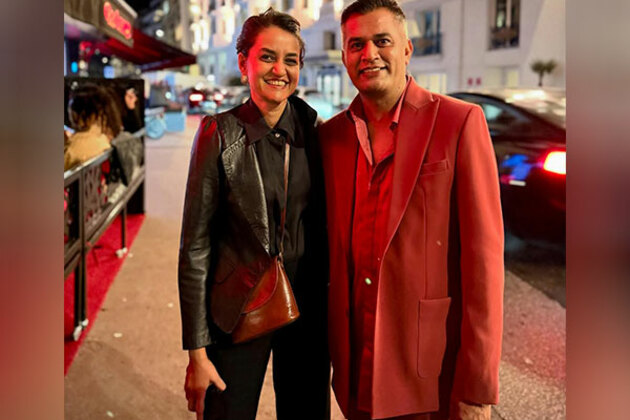 Neeraj Ghaywan 'hangs out' with 'biggest Indian star' Payal Kapadia, shares picture