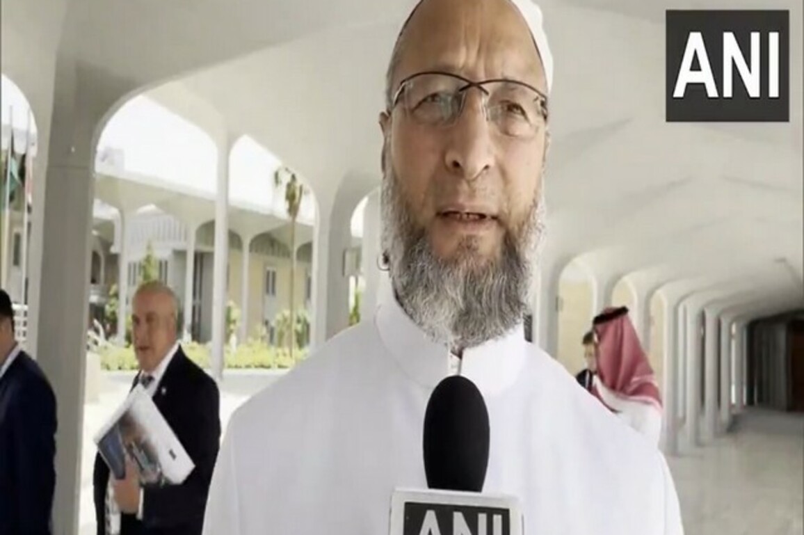 "Pakistan should be brought back to FATF Grey List": Asaduddin Owaisi in Riyadh