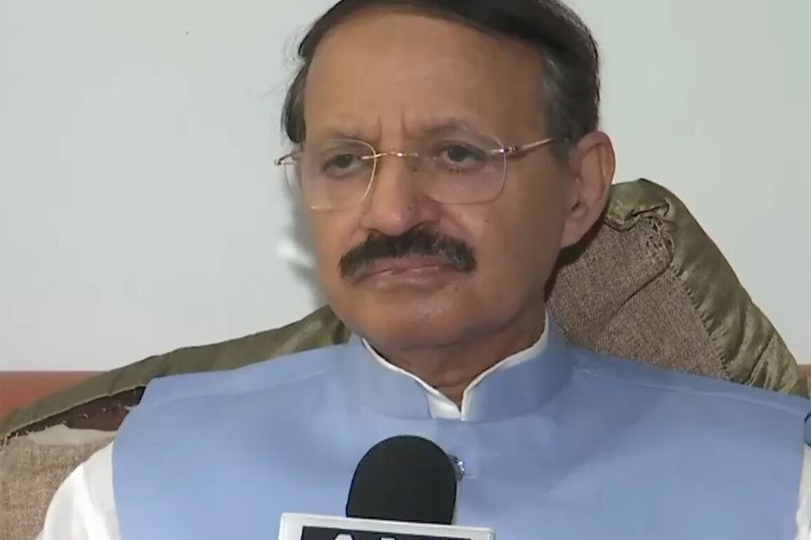 "Rahul Gandhi is member of Delhi Gymkhana Club...reason enough to destroy it": Congress leader Raashid Alvi slams Centre
