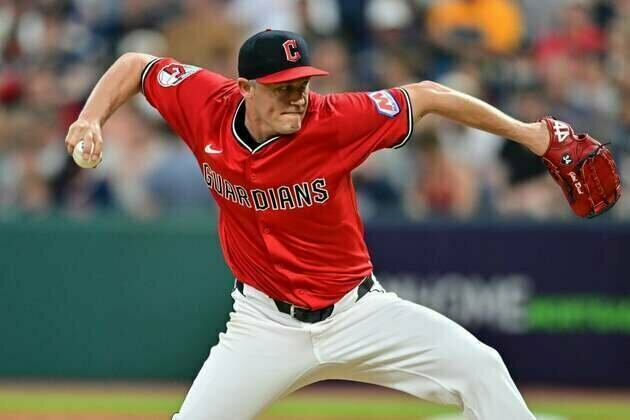 Guardians activate reliever Paul Sewald from IL