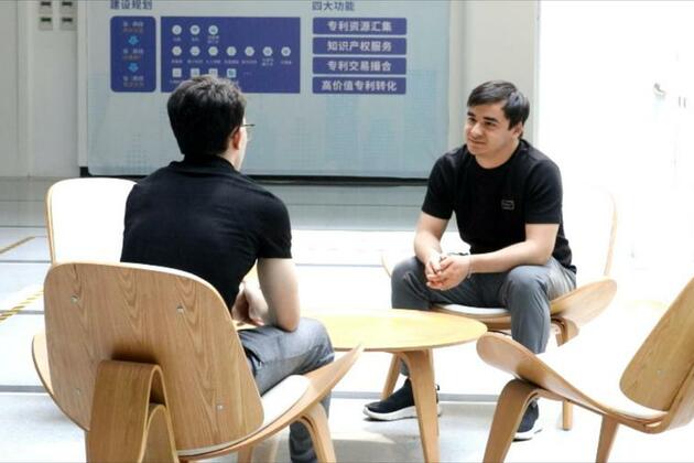 Central Asian youth flock to Xi'an to pursue entrepreneurial dreams