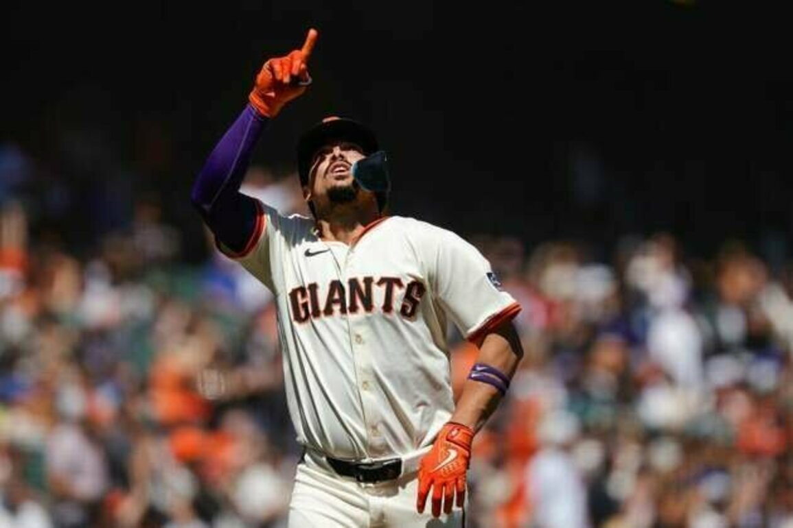 Willy Adames, Jung Hoo Lee carry Giants to sweep of Cubs