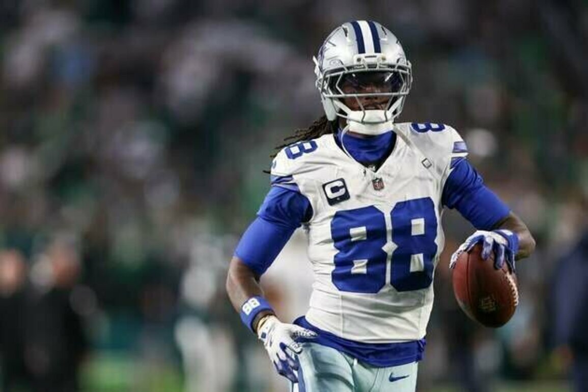 Cowboys WR CeeDee Lamb, RG Tyler Booker out for Packers game