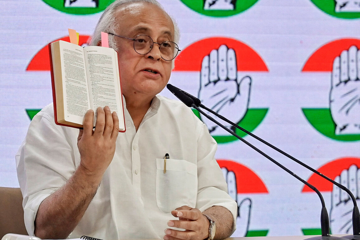 "RSS had no role in drafting; PM, HM subverting Constitutional principles": Jairam Ramesh on Constitution Day