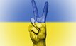 Gold dips on Russia-Ukraine peace talks