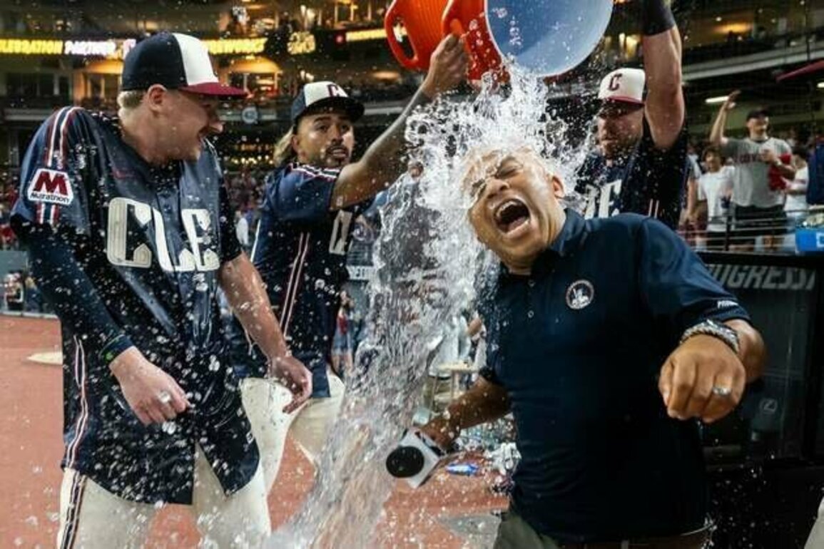 Kyle Manzardo walks off new-look Twins for Guardians win