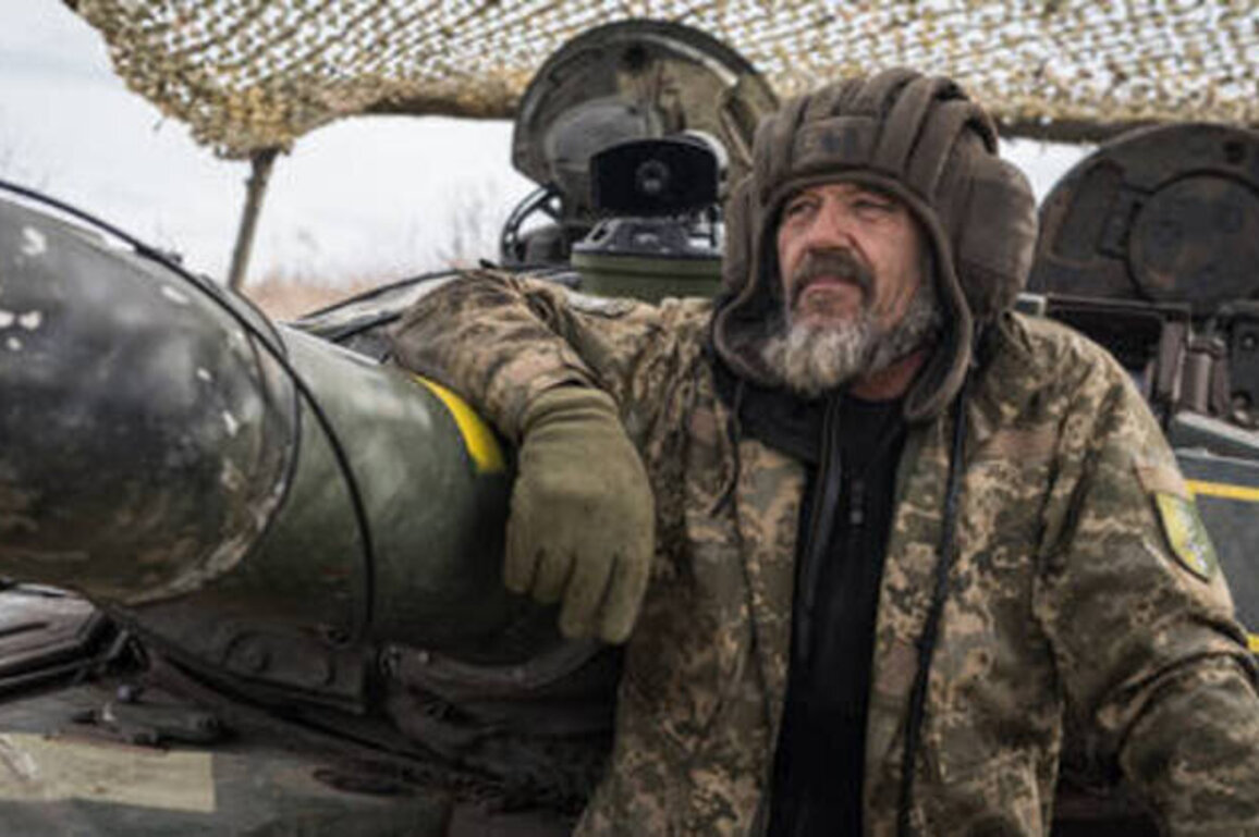Ukrainian commander laments massive desertions