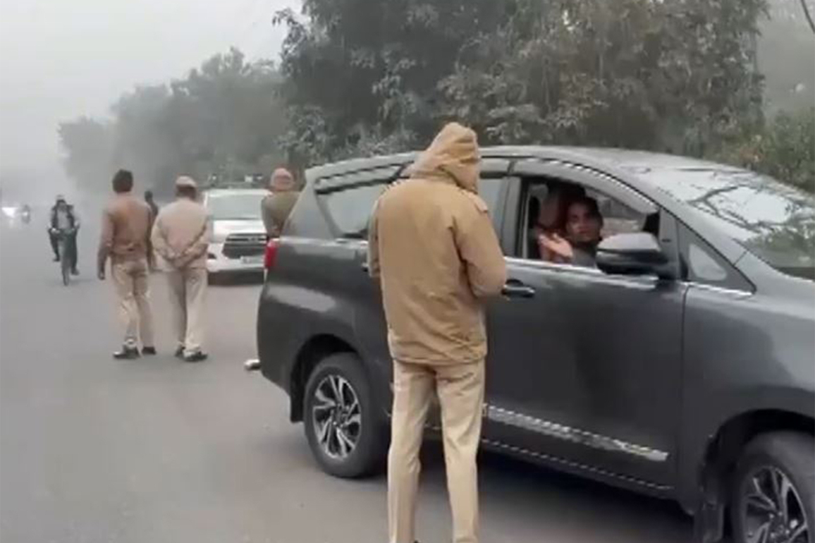 Delhi-NCR Pollution: Officials conduct Vehicle checks to ensure compliance with new directive
