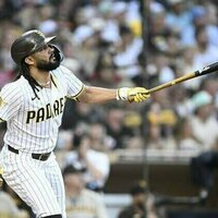 Fernando Tatis Jr., Manny Machado power Padres past D-backs