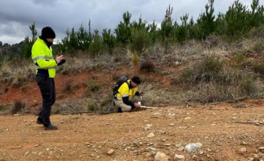 Sampling at Right's Tumbarumba project