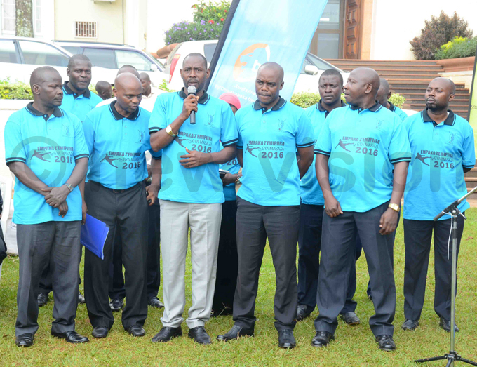 asaza football chairman sejjengo and his team address the gathering at the launch hoto by ickson ulumba