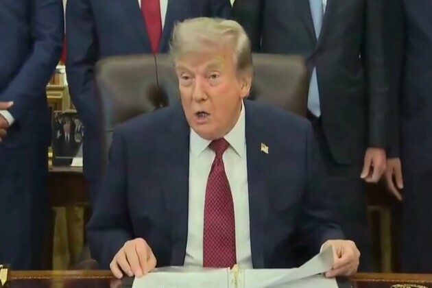 Trump shelves plans for wider Iran strikes after advisers' warning over dwindling air defence munitions: Report