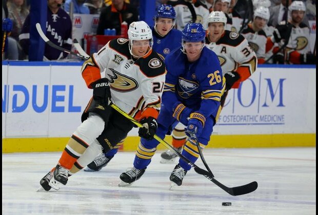 Ducks pull off about-face, defeat Sabres 4-3