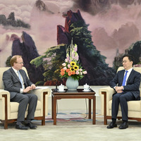 CHINA-BEIJING-HAN ZHENG-SWIRE PACIFIC LIMITED-CHAIRMAN-MEETING (CN)