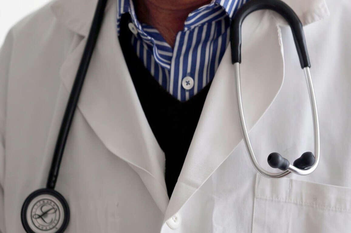 Pak: Khyber-Pakhtunkhwa's patients left struggling as costly treatment remains out of reach