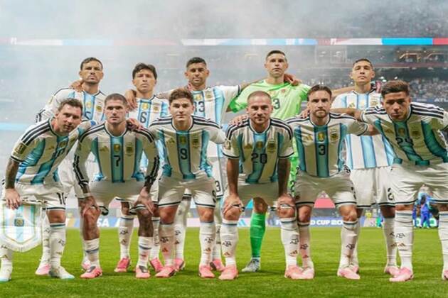 "This team never gives up": Messi hails Argentina side after team seals QF spot in FIFA WC