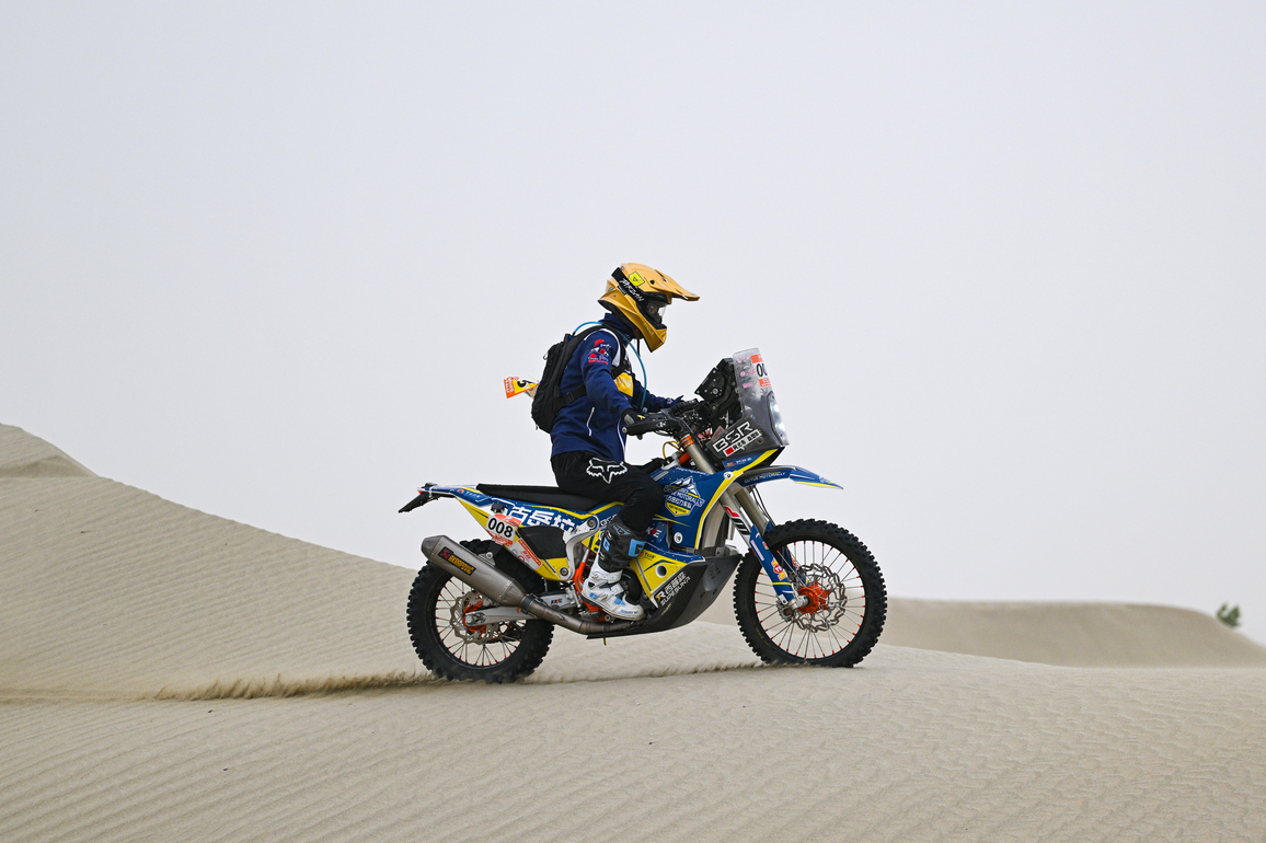 (SP)CHINA-XINJIANG-KASHGAR-TAKLIMAKAN RALLY-STAGE 10 (CN)