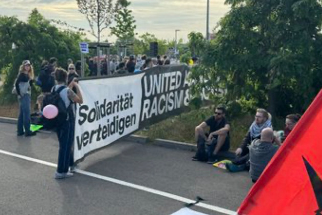 Thousands rally against far-right AfD party in Germany 