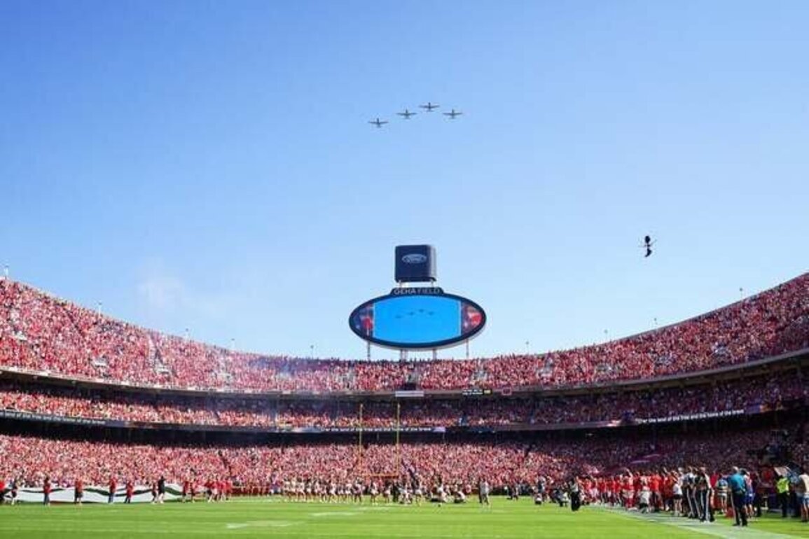 Chiefs leaving Arrowhead for Kansas, to open dome stadium in 2031
