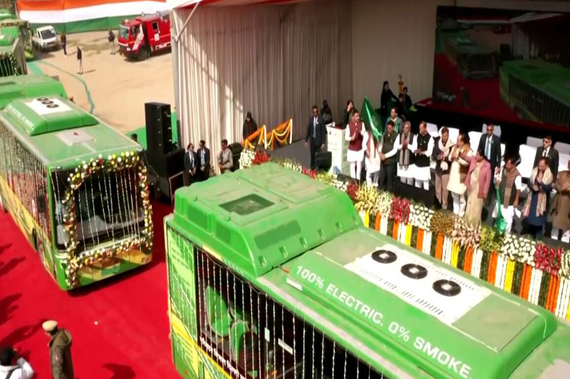 Delhi CM Rekha Gupta flags off 500 electric buses to mark BJP-led government's first year