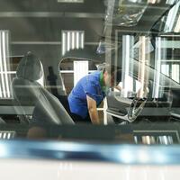 Future technicians need creativity alongside automated machines