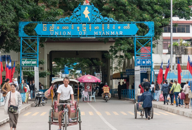 Thousands trapped in scam centers at Thai-Myanmar border