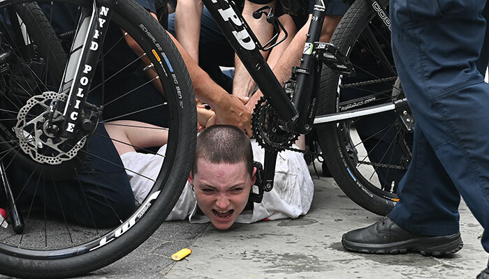 officers arrest a protestor during a lack ives atter demonstration on ay 28 2020 in ew ork ity in outrage over the death of a black man in innesota who died after a white policeman kneeled on his neck for several minutes
