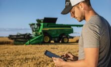  John Deere has announced its scrapping the ongoing costs for JDLink subscriptions. Image courtesy John Deere.