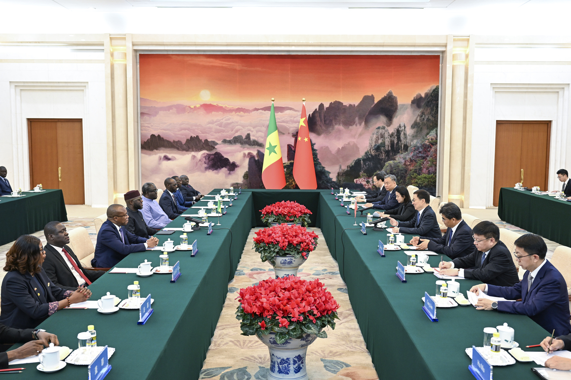 CHINA-BEIJING-HAN ZHENG-SENEGAL-PRESIDENT OF NATIONAL ASSEMBLY-MEETING (CN)